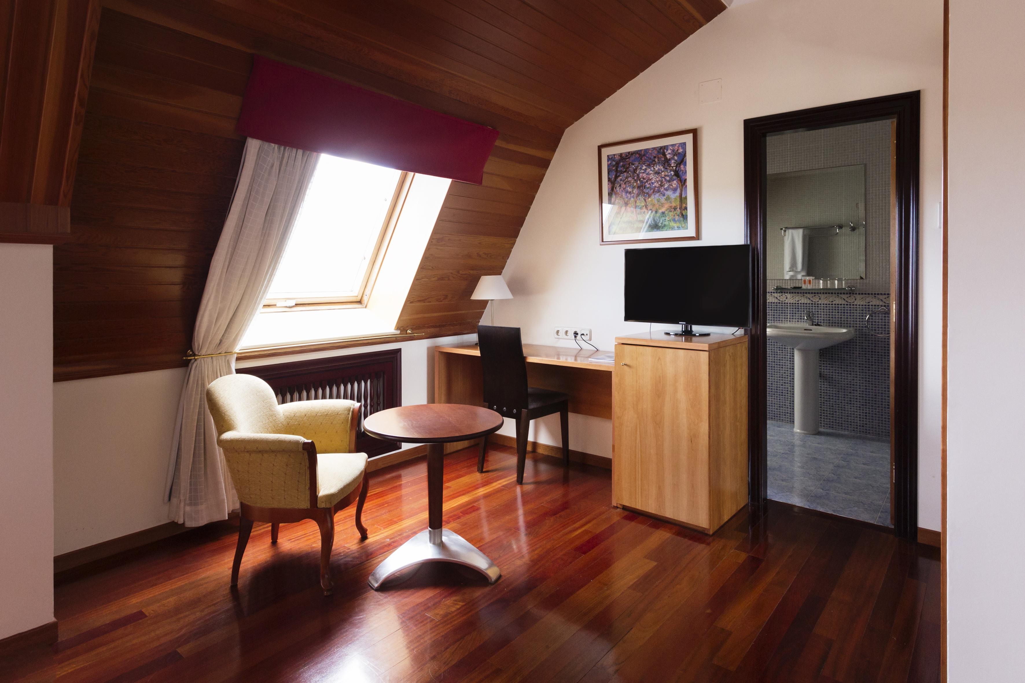Hotel Valencia Ferrol Exterior photo