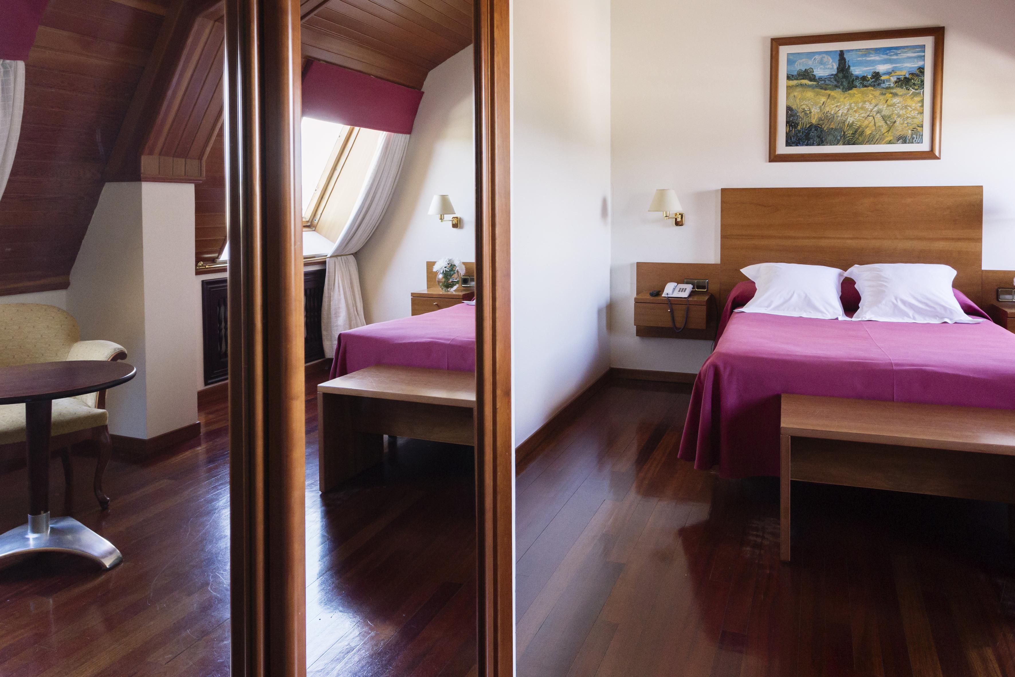 Hotel Valencia Ferrol Exterior photo