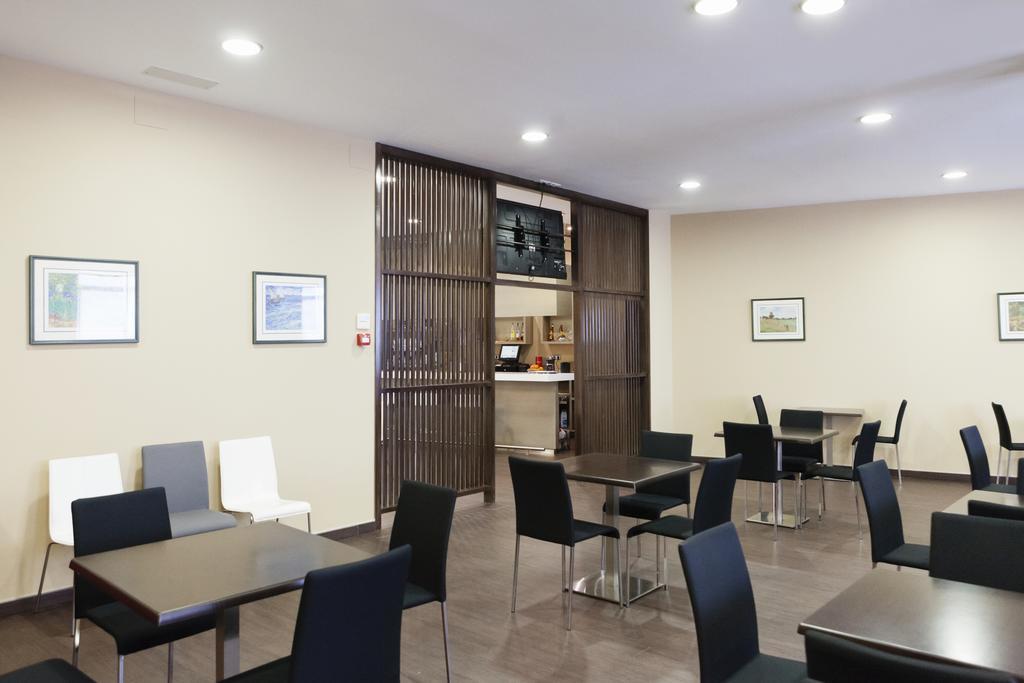 Hotel Valencia Ferrol Exterior photo