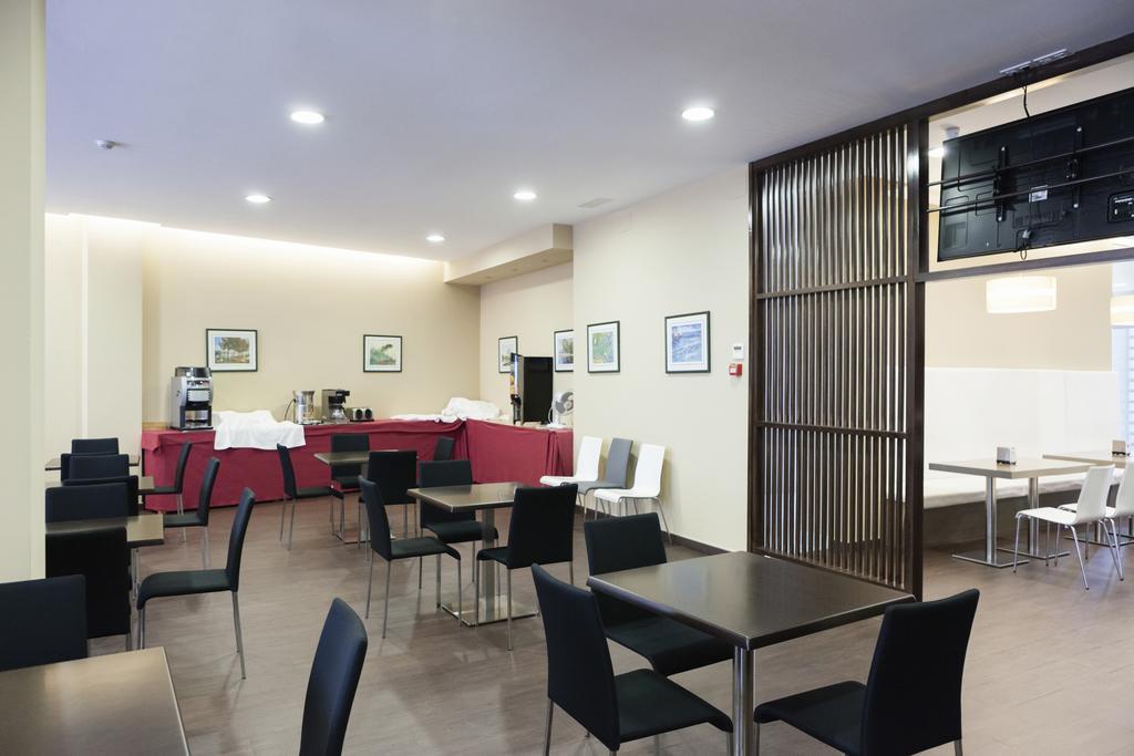 Hotel Valencia Ferrol Exterior photo