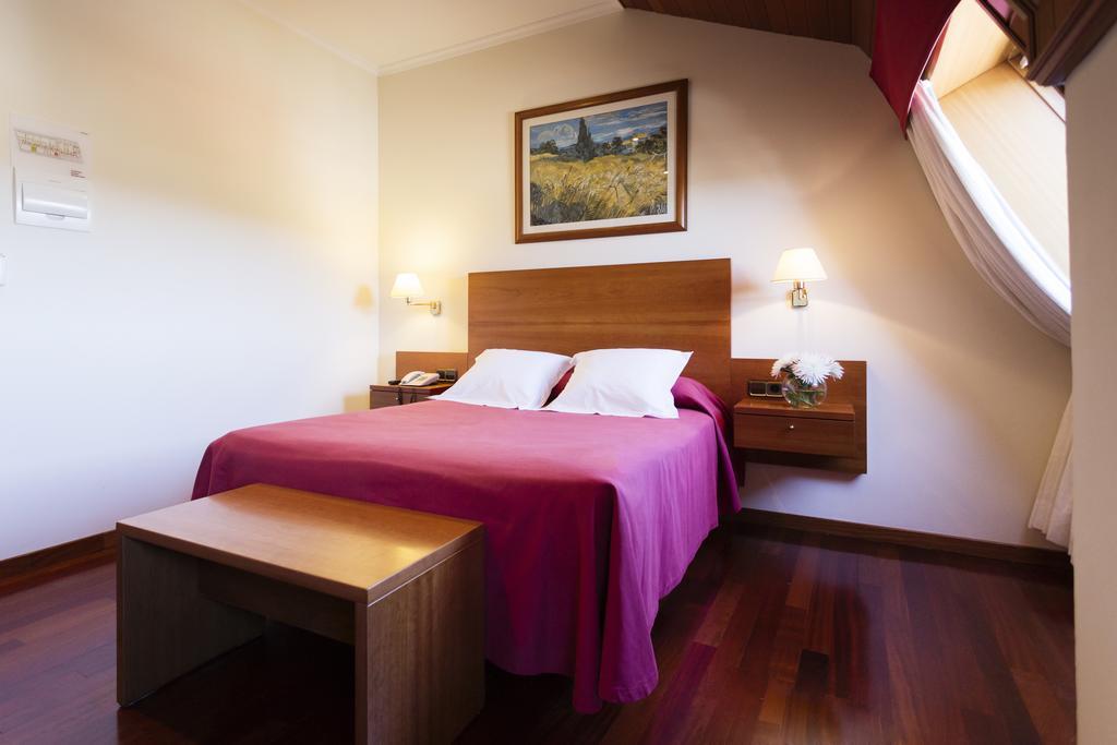 Hotel Valencia Ferrol Exterior photo